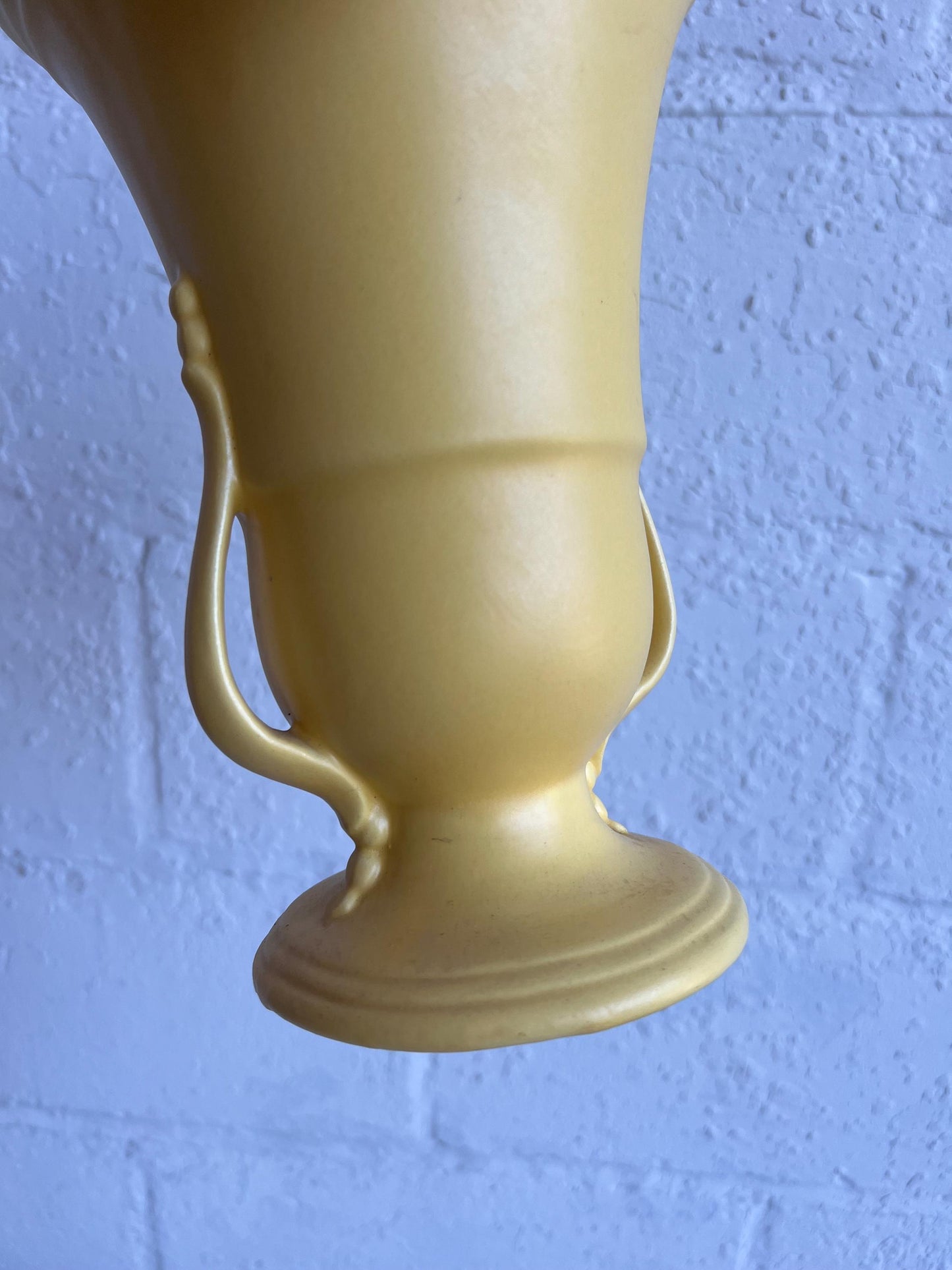 Vintage Yellow MCM Haeger Vase 9" | Mid-Century Modern Vase, Yellow Vintage Vase, Curvy Old Vase, MCM Shelf Styling
