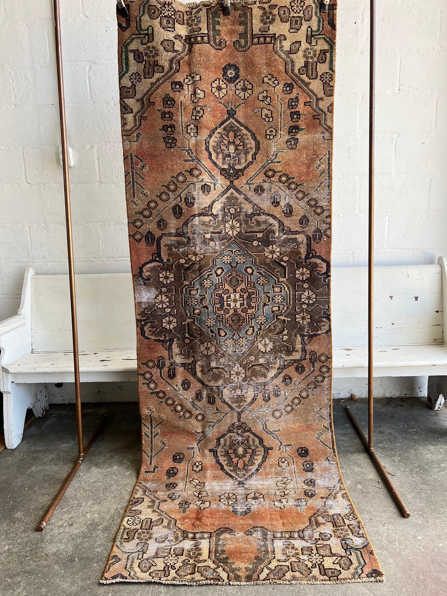 Vintage Oriental Rug 3.1’x8.3', Handmade, Muted pink & Cream Geometric Pattern, Oriental rug Runner, Boho Runner, Hallway Rug, Kitchen Rug