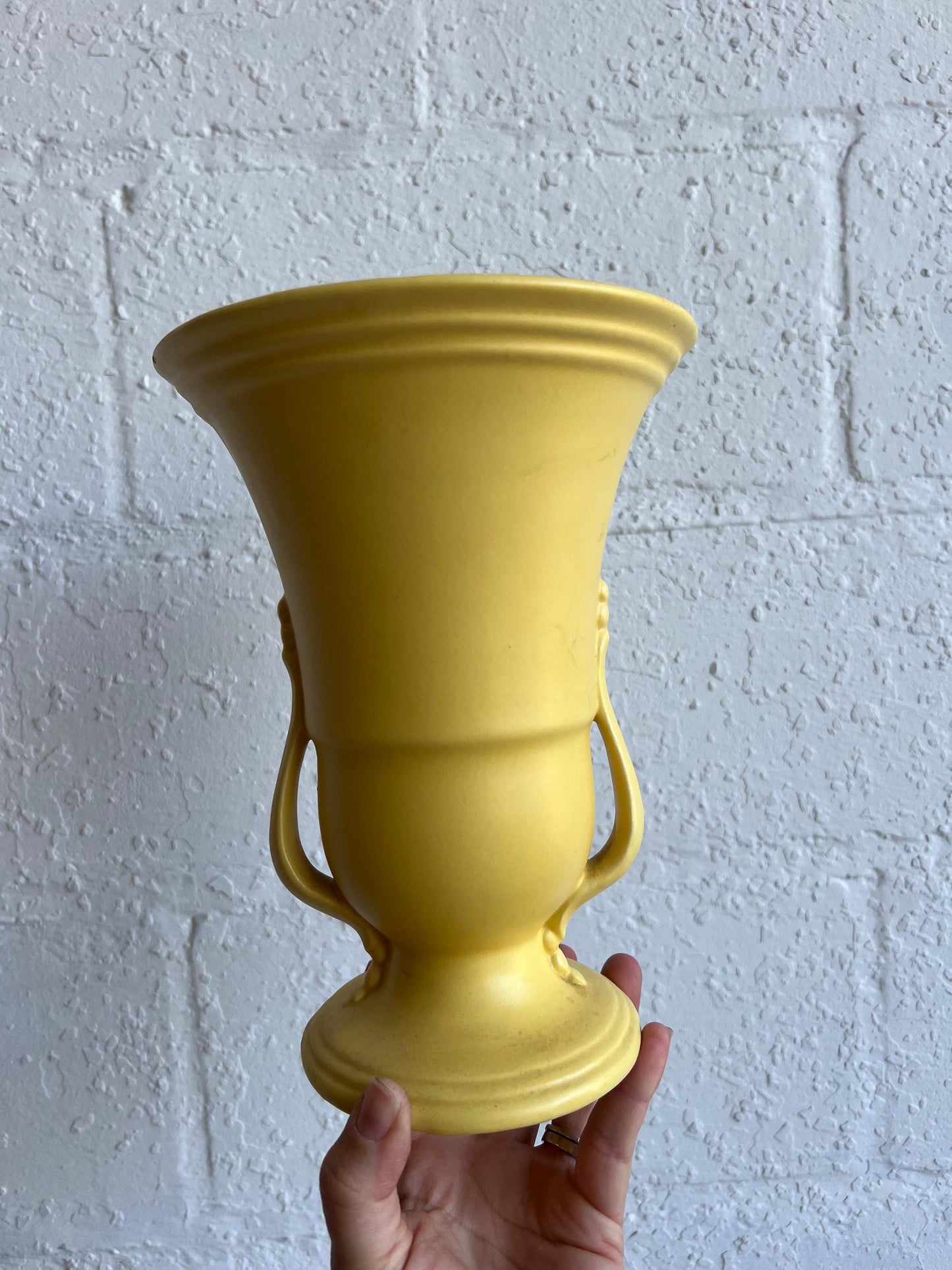 Vintage Yellow MCM Haeger Vase 9" | Mid-Century Modern Vase, Yellow Vintage Vase, Curvy Old Vase, MCM Shelf Styling