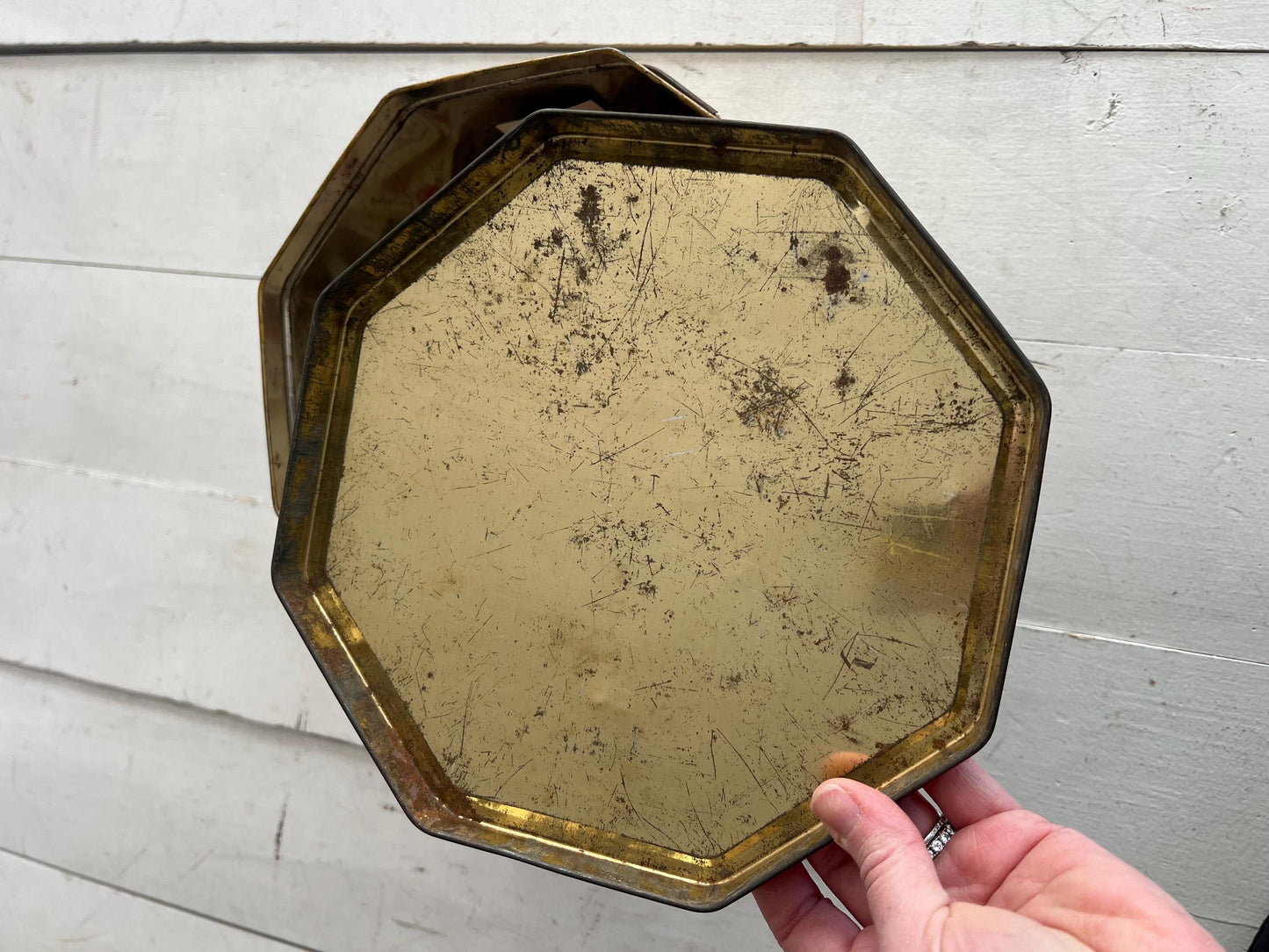 Vintage Brown Metal Tin Basket and Lid, Rusty Tin Vintage | Loose-Wiles Biscuit Company Tin Basket, Sunshine Biscuit Tin