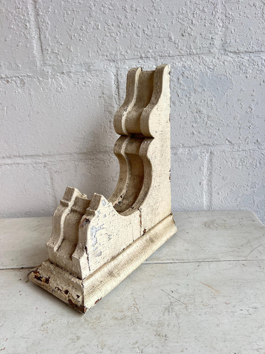 Vintage Chippy Wooden Corbel, 14" Shabby Chic Antique Corbel, Architectural Salvage, Chippy White Salvage, Farmhouse Decor, Cottage Decor