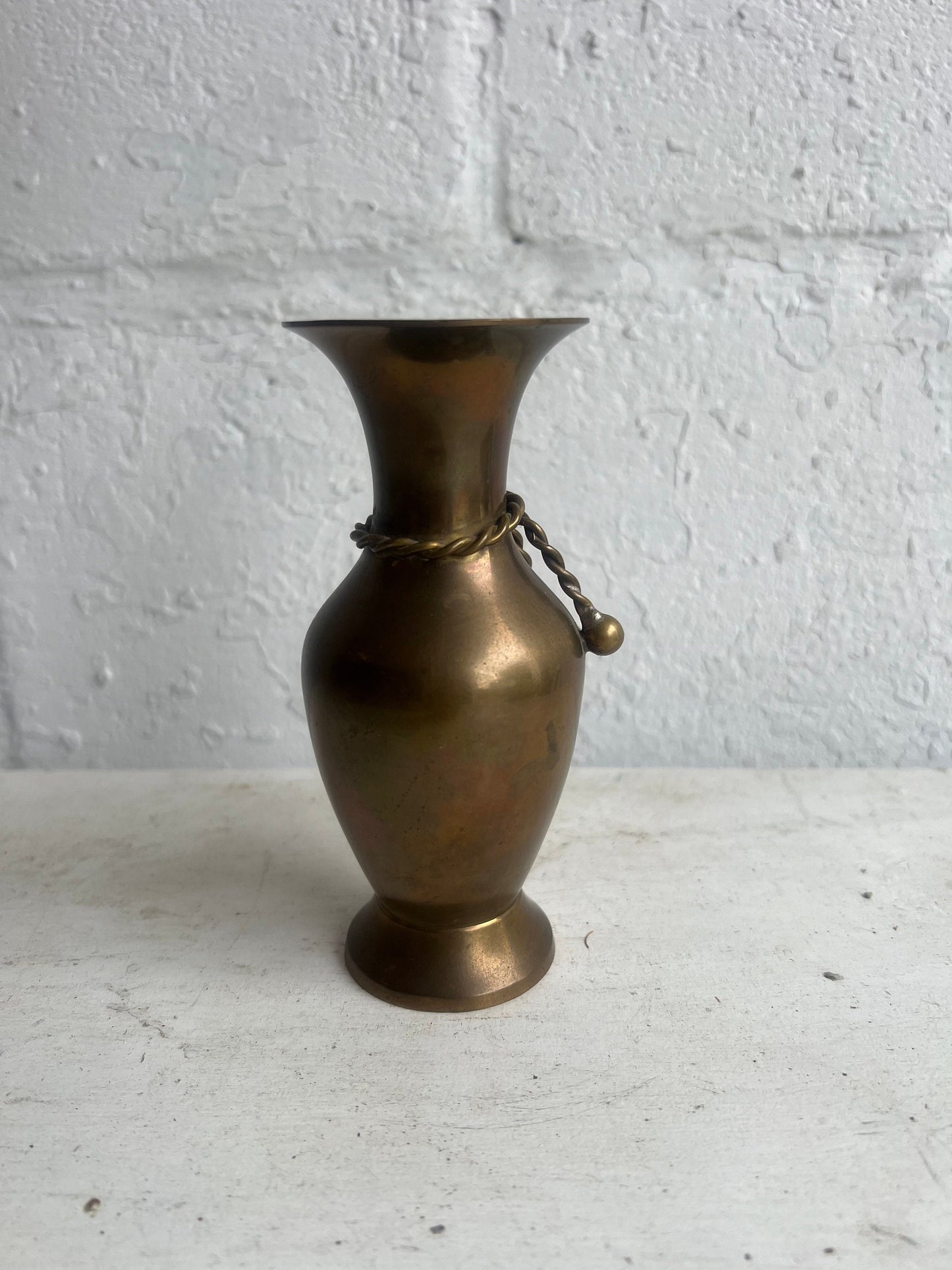 Vintage Brass Bud Vase: Fluted Design with Braided Rope Detail