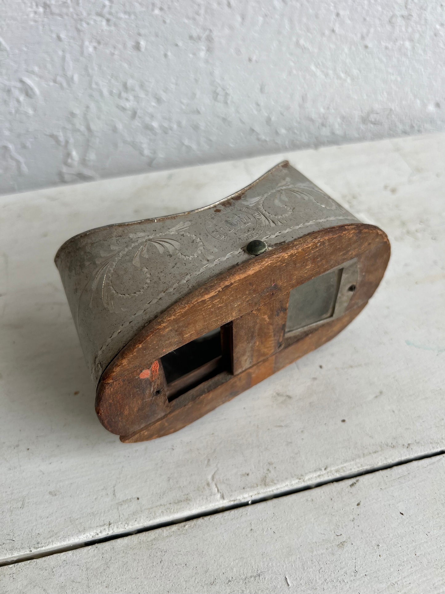 Antique Wooden Stereoscope Viewer: Universal View Co. Triumph (Parts)